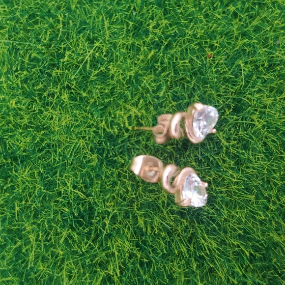 Swarovski Gold Filled Swan Earrings E1020 - Picture 2 of 3